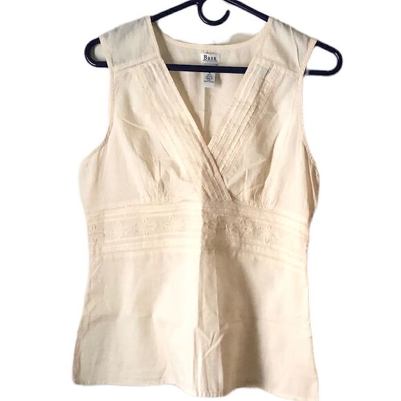 Bass Fitted Wrapped Bodice Tank - Picture 1 of 10